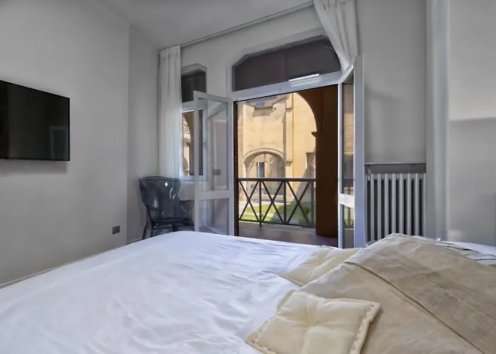 Vogue Epoca Apartment *